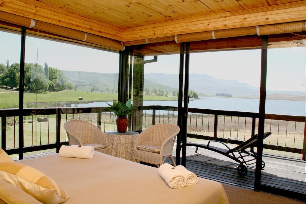 Sani Valley Nature Lodges Himeville Rom bilde